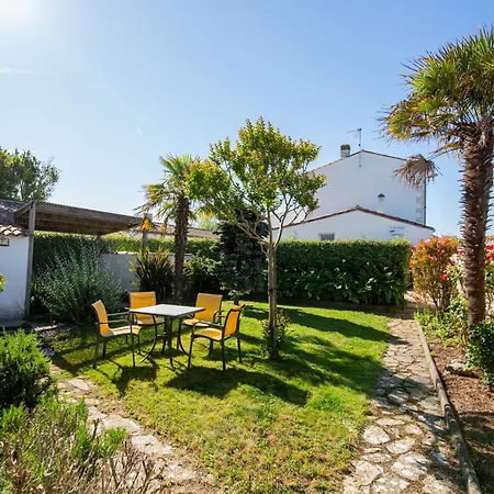 Ile De Re Le Petit Village Longere 2