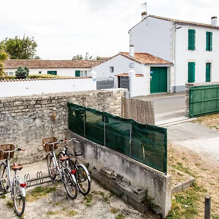 Ile De Re Le Petit Village Longere 2 *